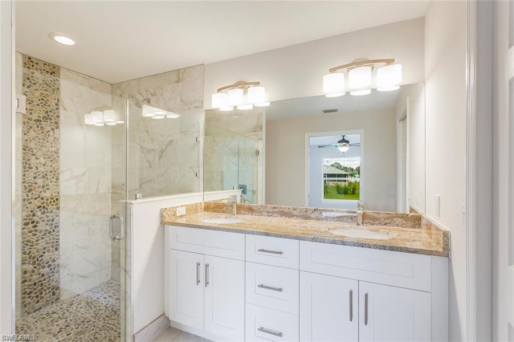 SAN CARLOS PARK - Residential