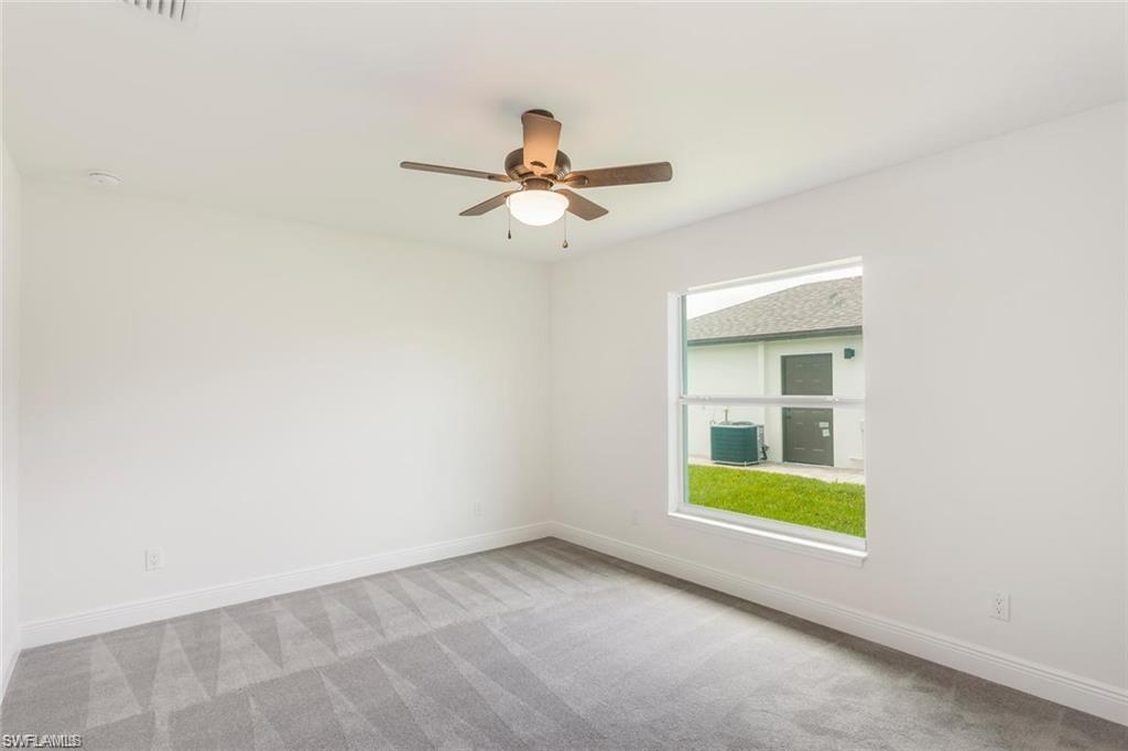 SAN CARLOS PARK - Residential