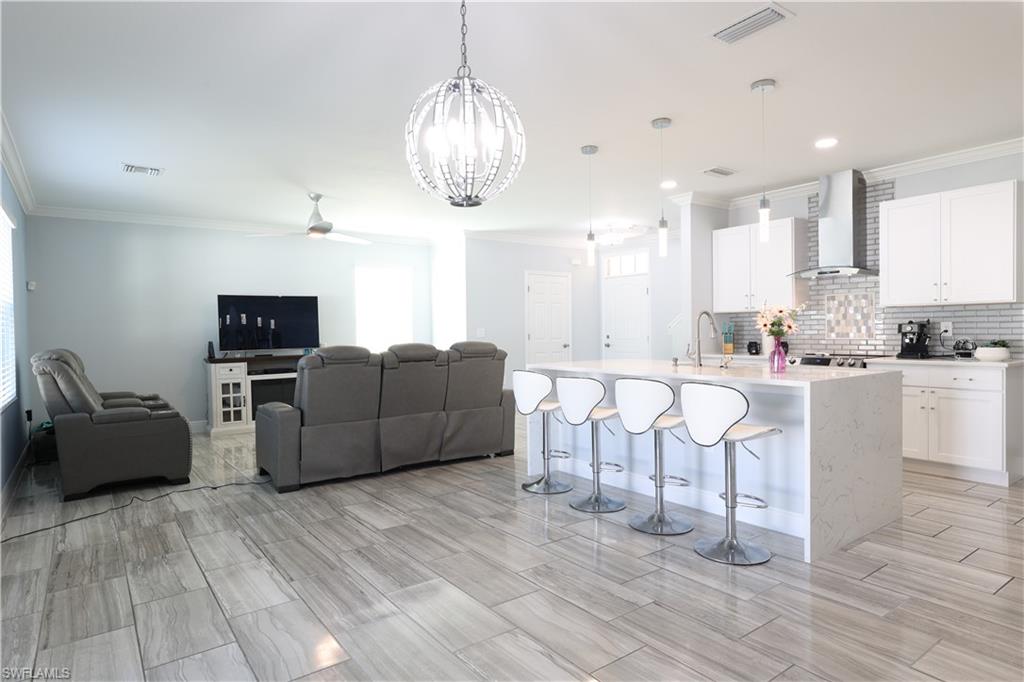 COTTAGE SITES OF USEPPA - Residential