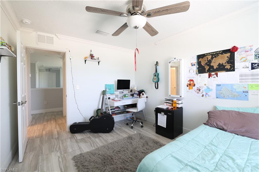 COTTAGE SITES OF USEPPA - Residential