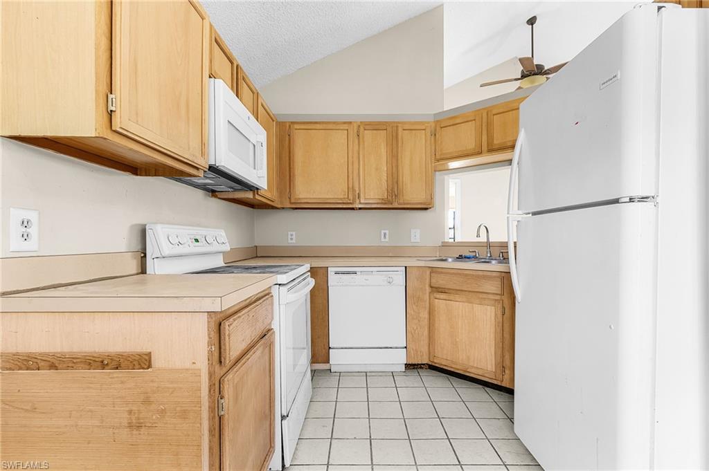 TERRAVERDE COUNTRY CLUB - Residential