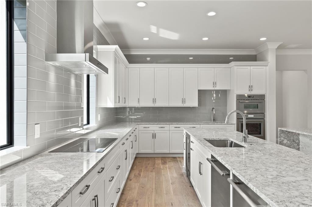 MAGNOLIA POINTE - Residential