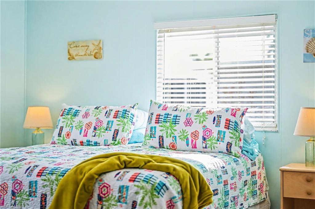 SIX LAKES COUNTRY CLUB - Residential