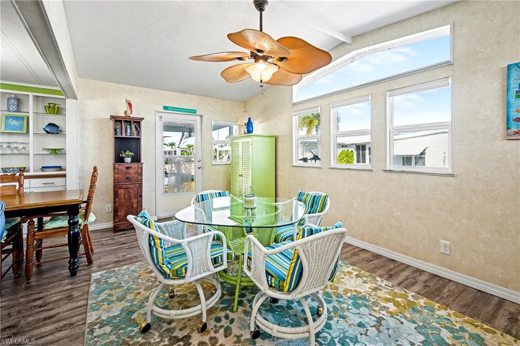 SIX LAKES COUNTRY CLUB - Residential