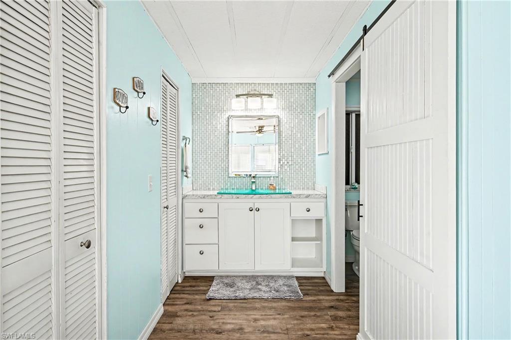 SIX LAKES COUNTRY CLUB - Residential