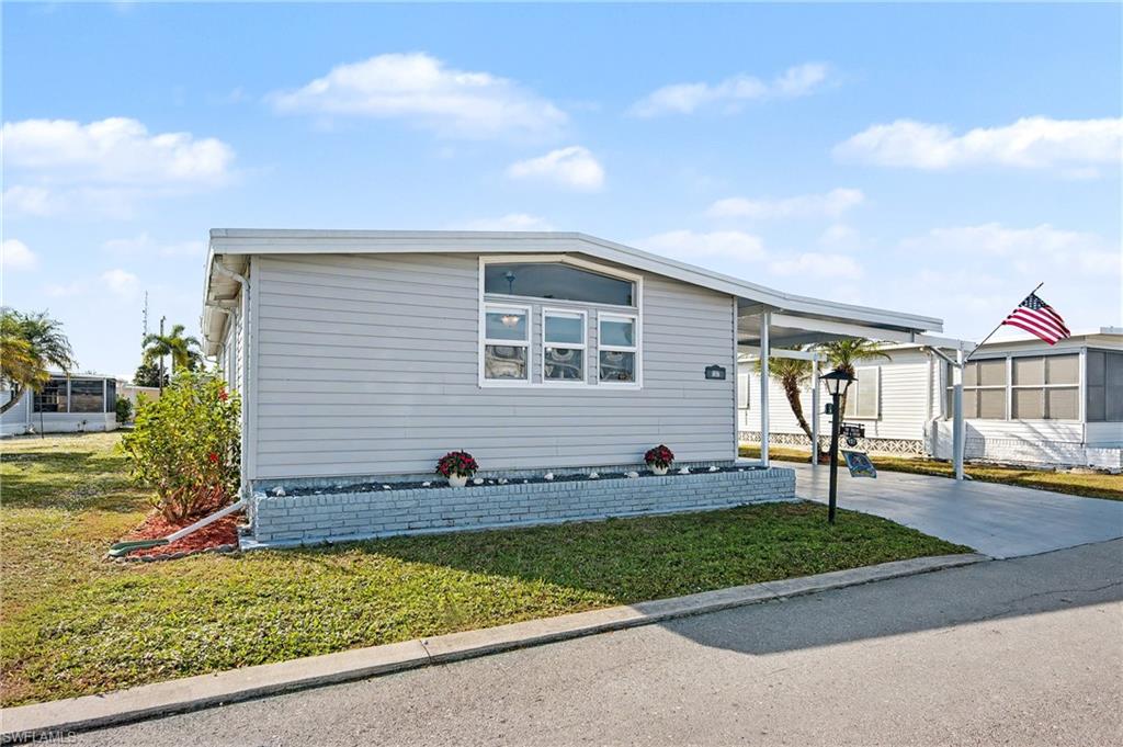 SIX LAKES COUNTRY CLUB - Residential