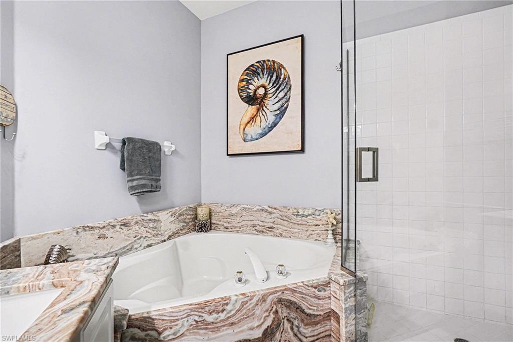 TAMARIND CAY - Residential