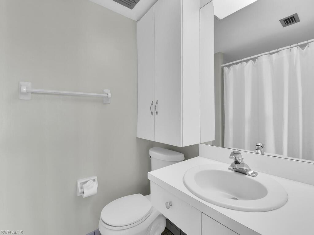 HIGH POINT COUNTRY CLUB - Residential