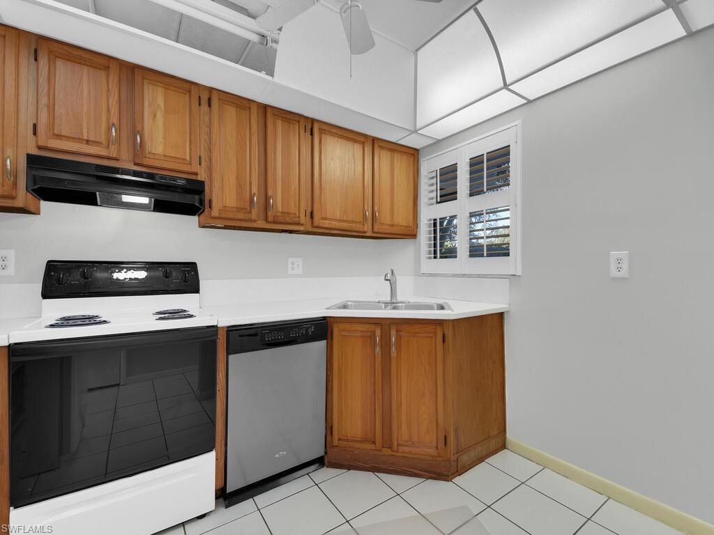 HIGH POINT COUNTRY CLUB - Residential