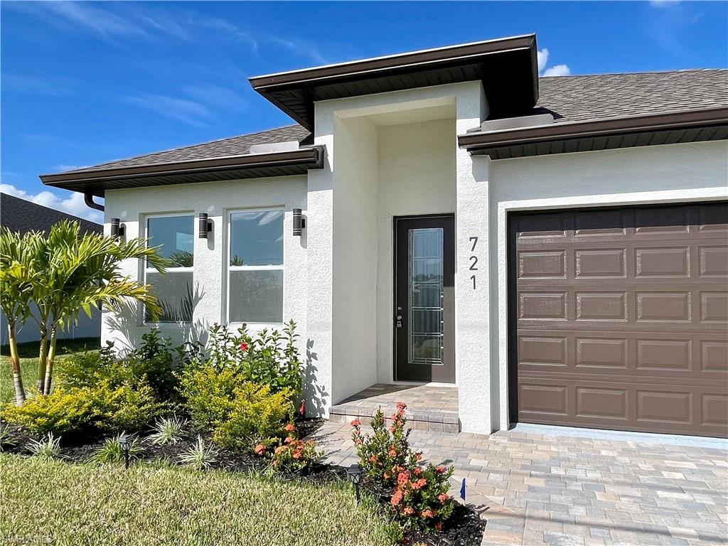 CAPE CORAL - Residential Lease