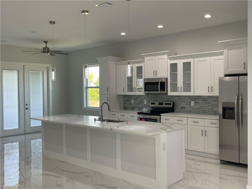 CAPE CORAL - Residential Lease