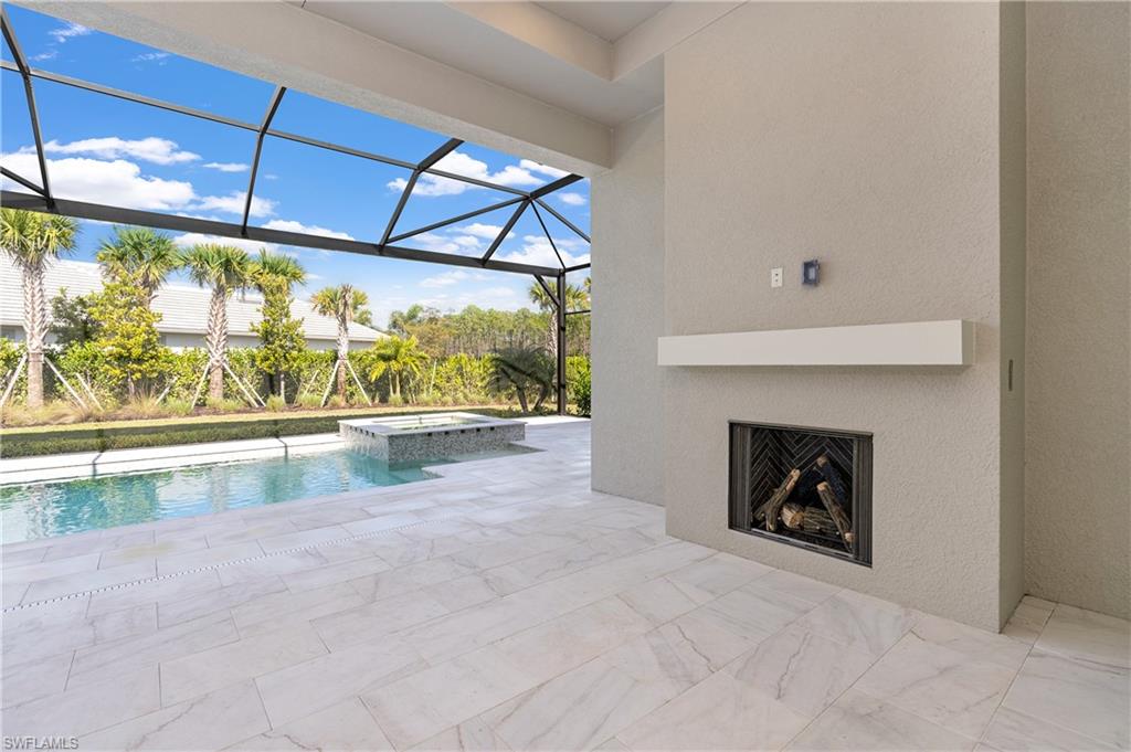 CAYMAS - Residential