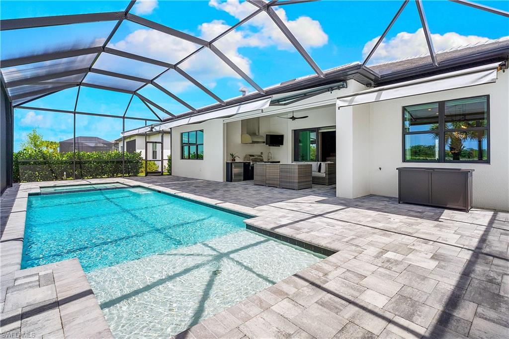 VERDANA VILLAGE - Residential