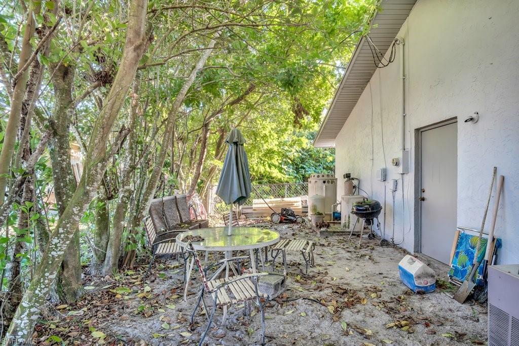 GOLDEN GATE CITY - Residential