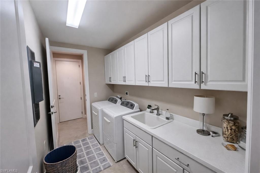 MARQUESA ROYALE - Residential Lease