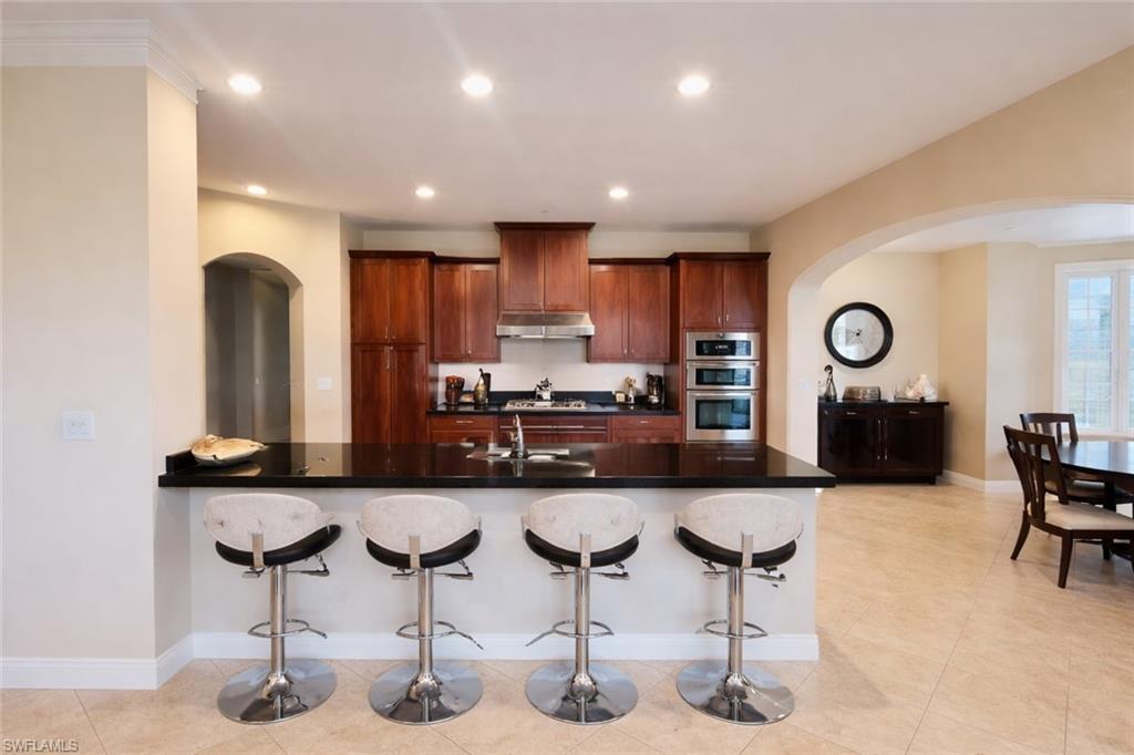 MARQUESA ROYALE - Residential Lease