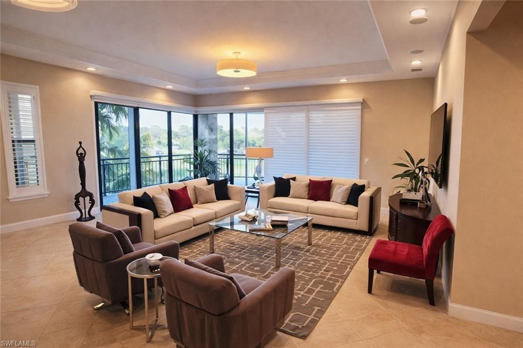 MARQUESA ROYALE - Residential Lease