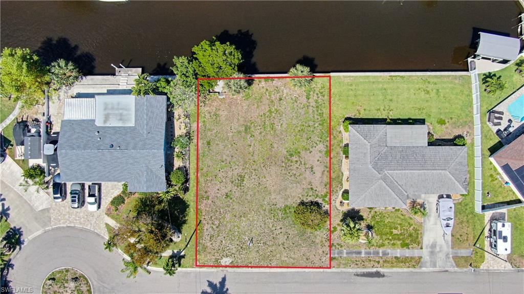 NORTH FORT MYERS - Land