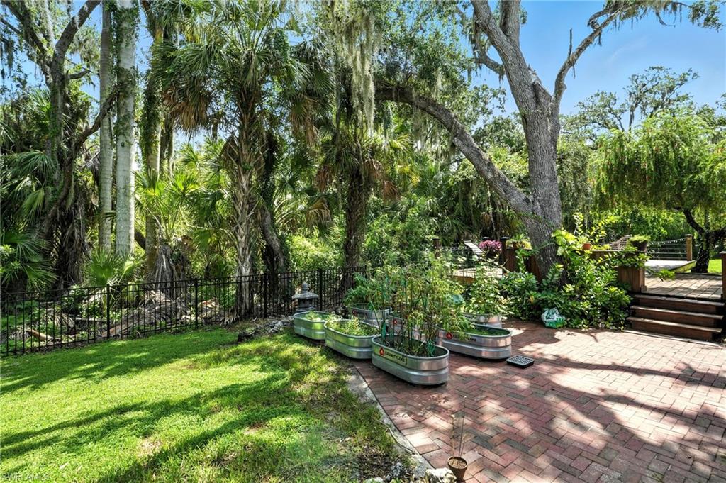 RIVERWIND COVE - Residential