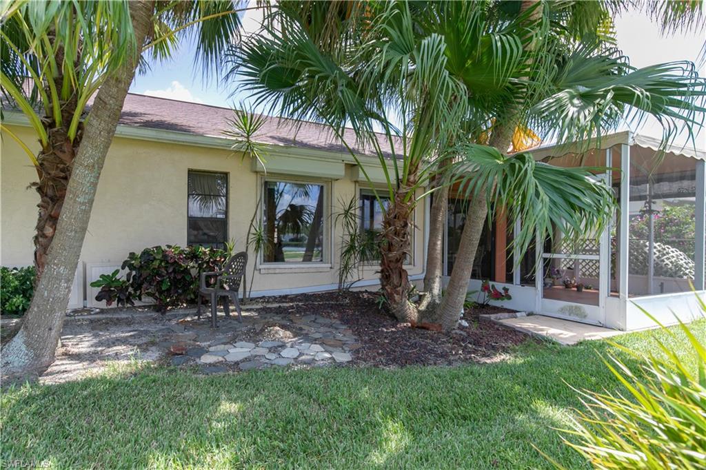 SABAL SPRINGS GOLF AND RACQUET CLUB - Residential