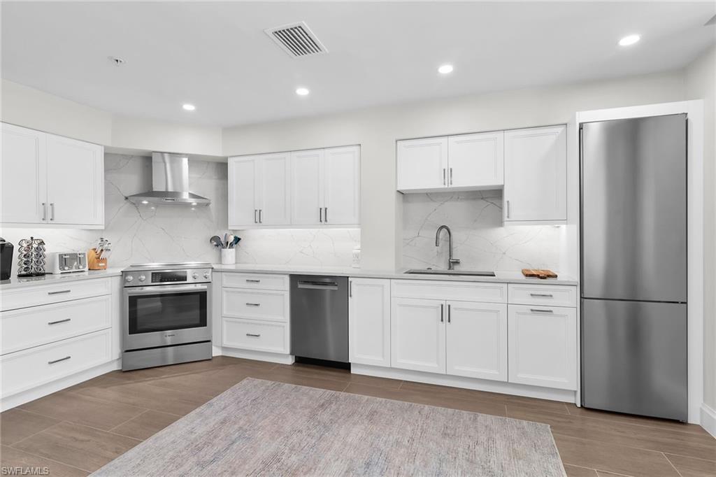 MONTERREY AT CAPE MARCO - Residential