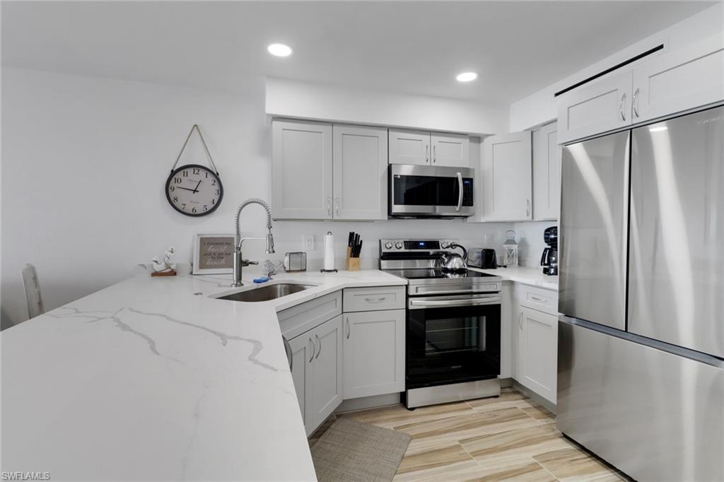 DOLPHIN WAY - Residential Lease