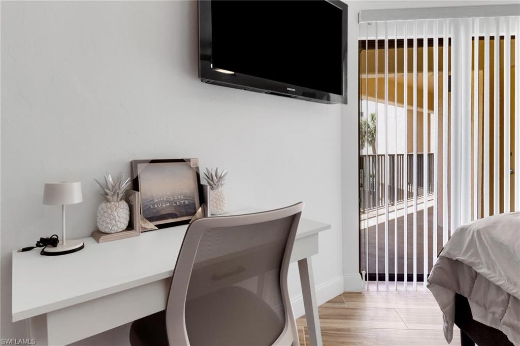 DOLPHIN WAY - Residential Lease