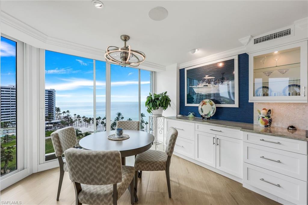 SAVOY - Residential Lease