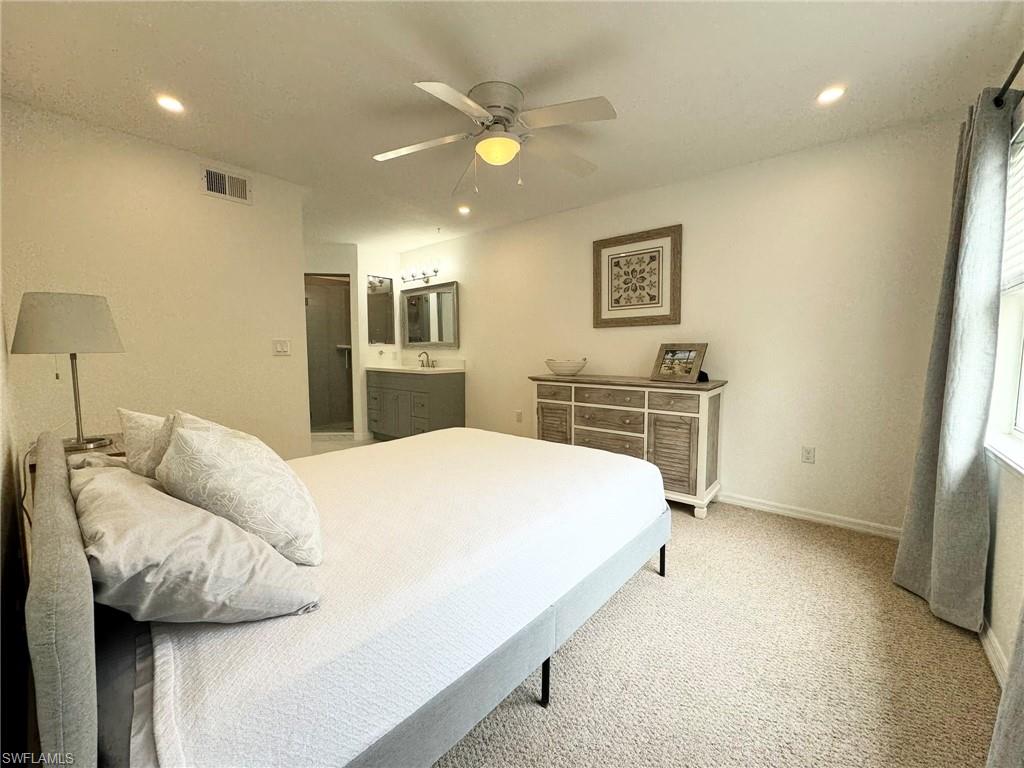 VENETIAN PALMS - Residential