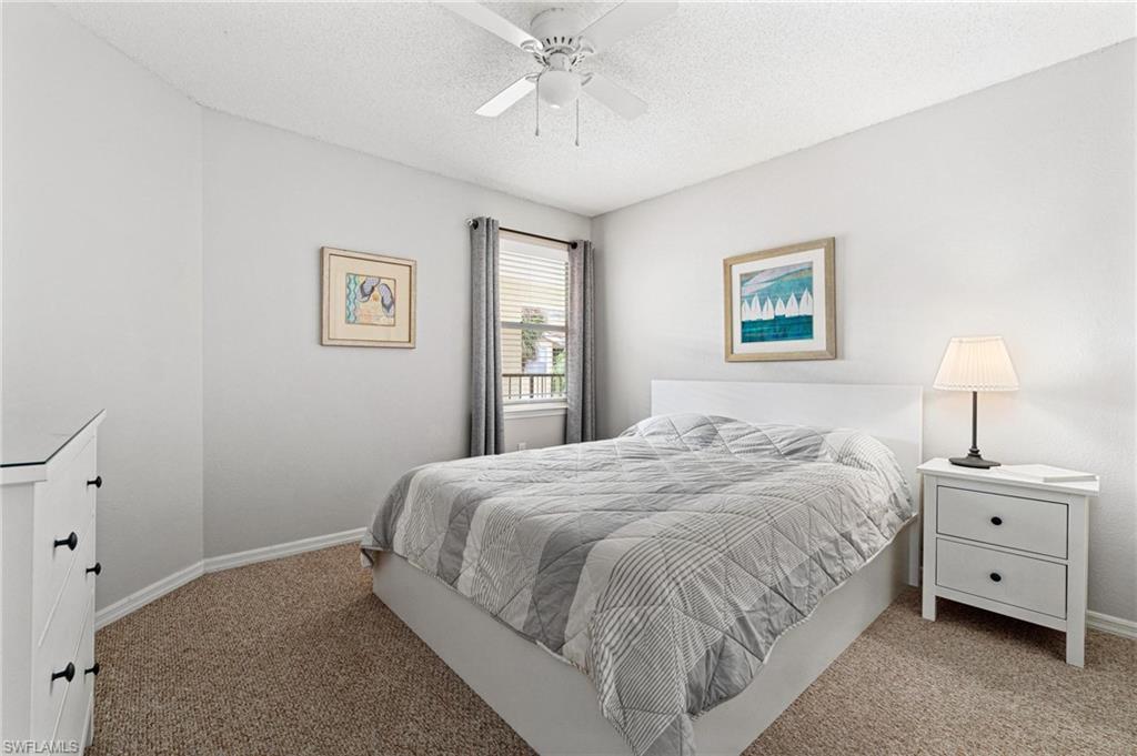 VENETIAN PALMS - Residential