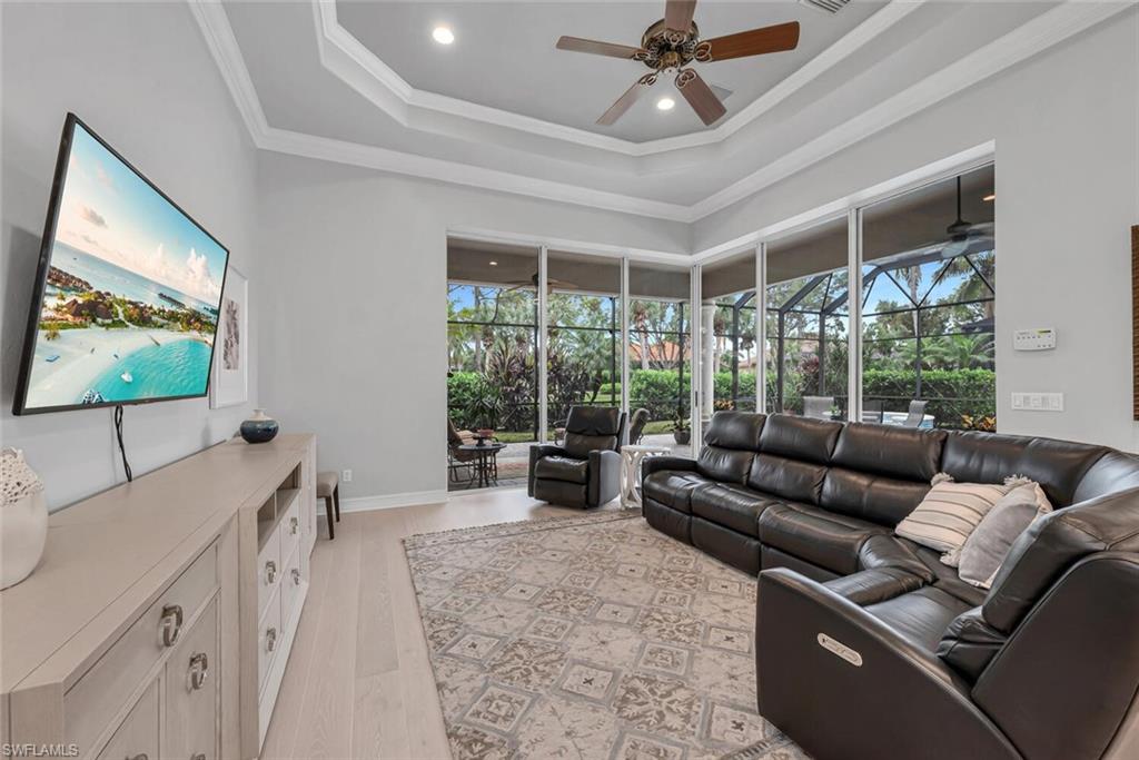 THE STRAND - Residential