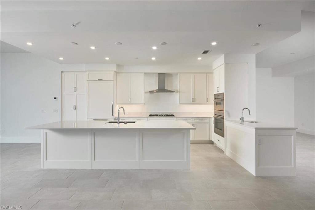 INFINITY AT THE COLONY - Residential