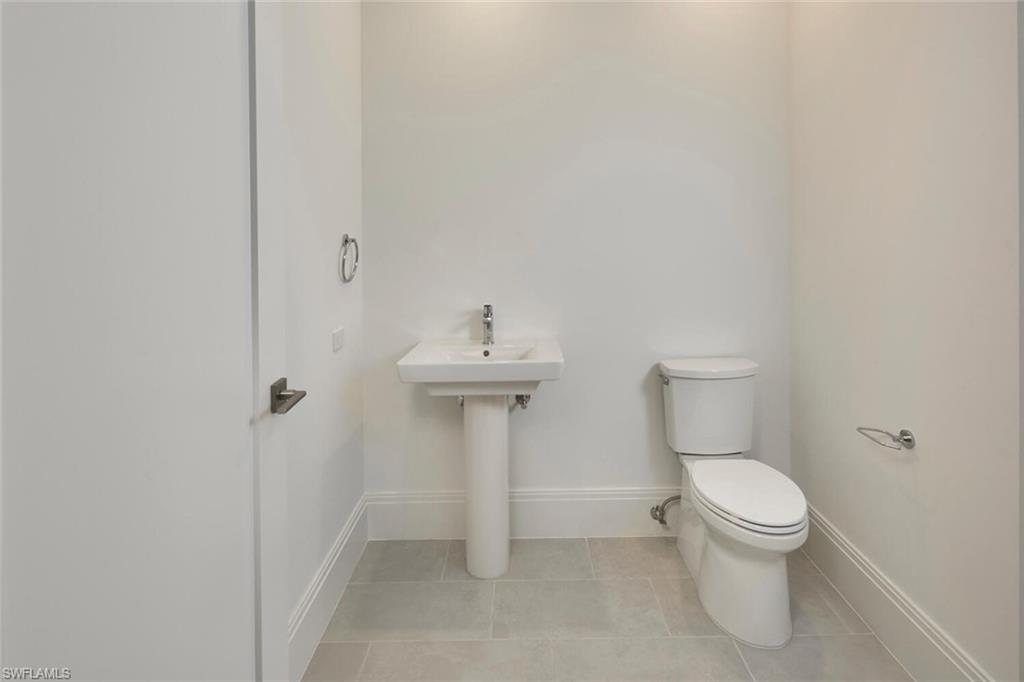 INFINITY AT THE COLONY - Residential