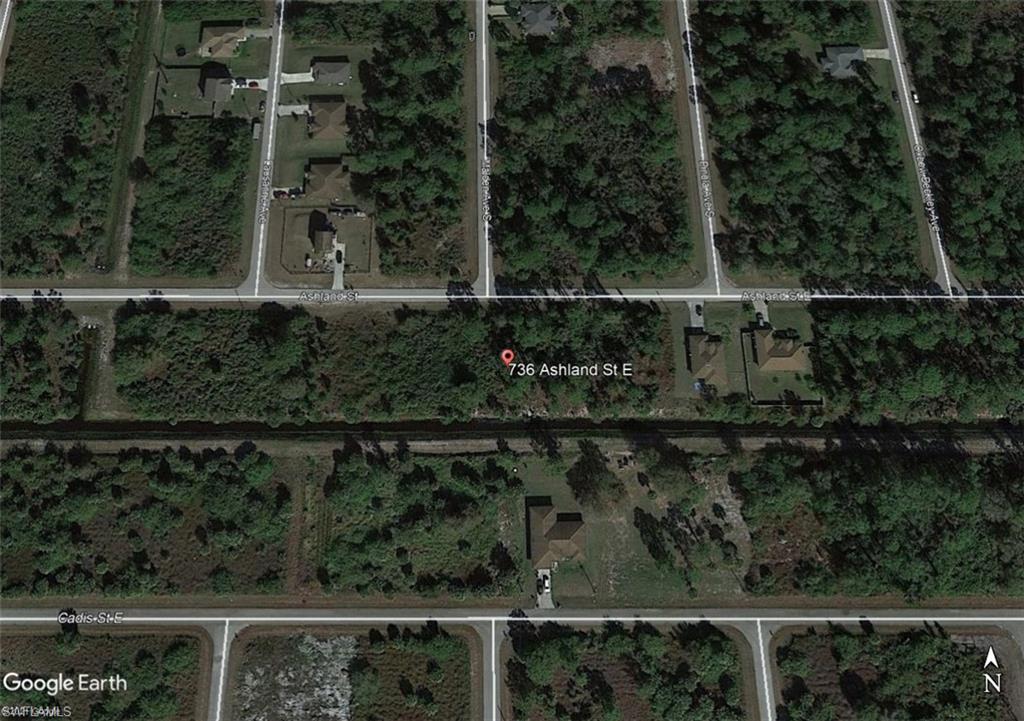 TWIN LAKE ESTATES - Land