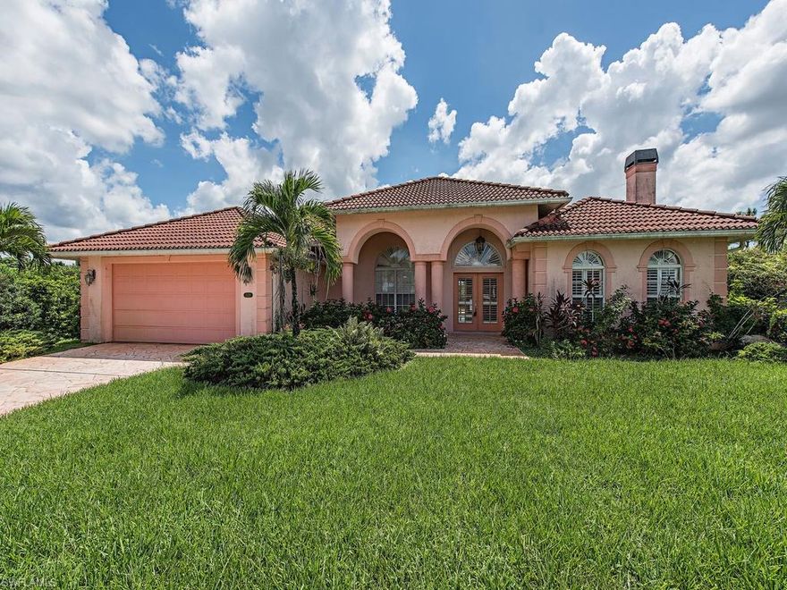 H.12177 - BANK APPROVED SHORT SALE.  INVESTOR OPPORTUNITY!!! Large single story home on 1 acre+ lot in gated enclave of rarely found larger oversized lots in Bonita Springs.  This 3BR + Den/2BA 2,633SF home features an open floor plan. Relax in the beautiful library/office immediately upon entering while taking in the beautiful vaulted ceilings, hardwood floors and screened pool with preserve and water views. Oversized 2 car garage with room for a golf cart.  Beautifully landscaped lot in a quiet and very private setting.  Home needs some "TLC" as it has been vacant for several monrths, but is priced accordingly.