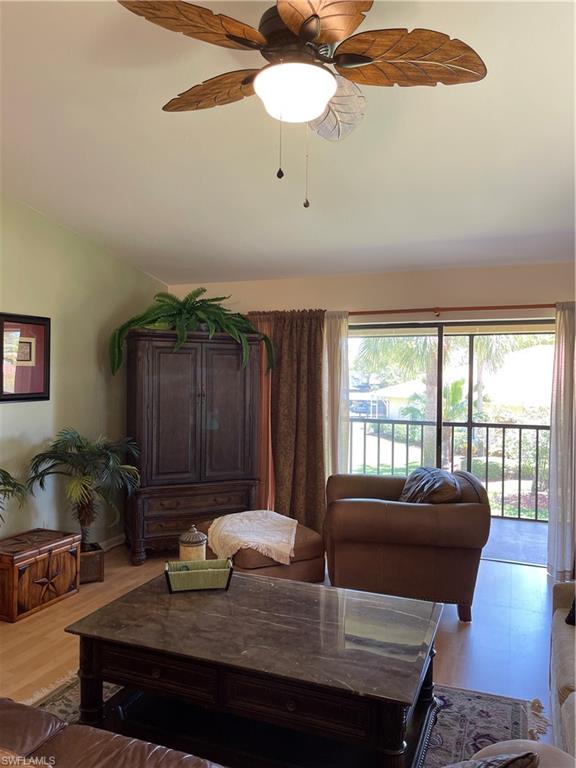 YACHTSMANS COVE - Residential