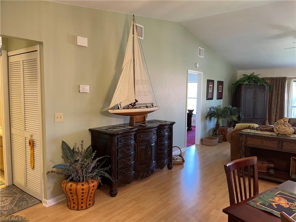 YACHTSMANS COVE - Residential