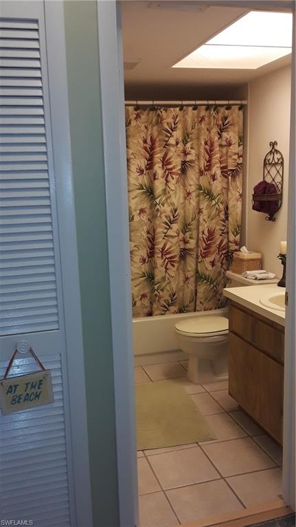 YACHTSMANS COVE - Residential