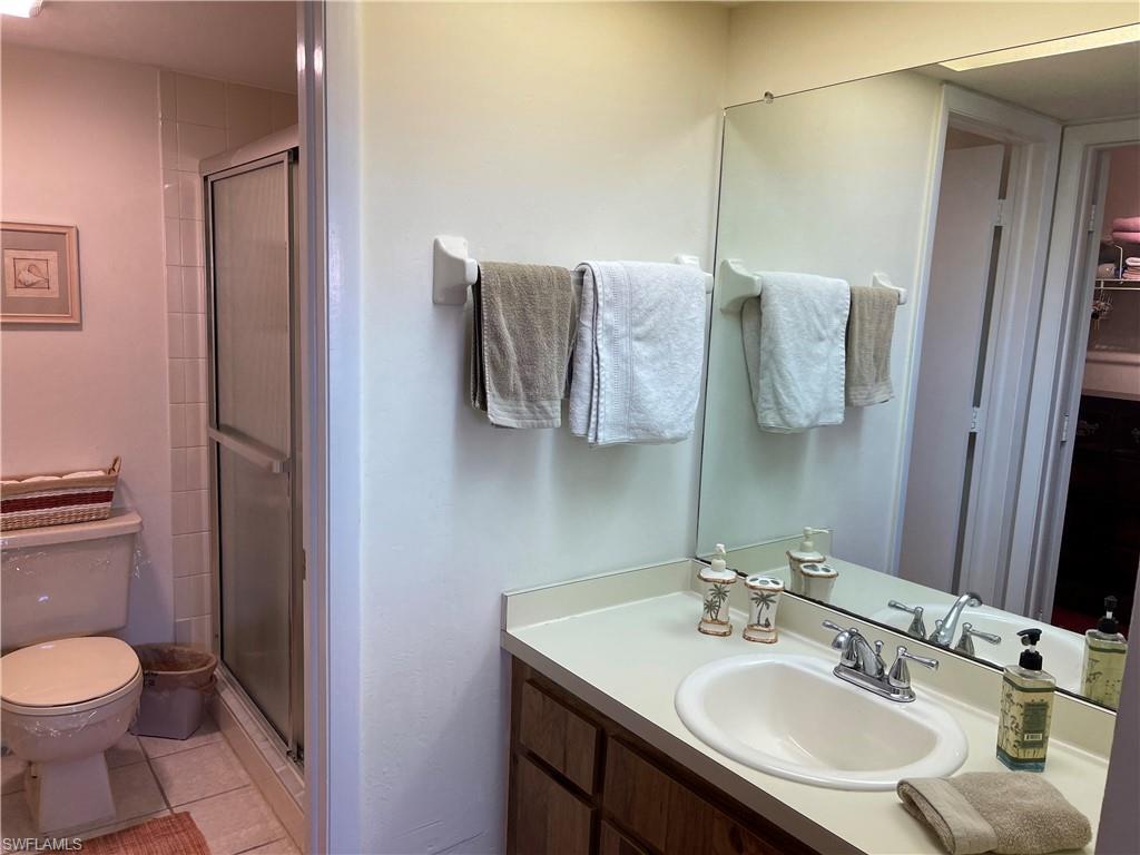 YACHTSMANS COVE - Residential