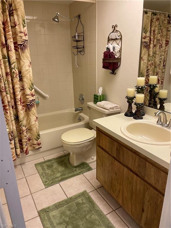 YACHTSMANS COVE - Residential