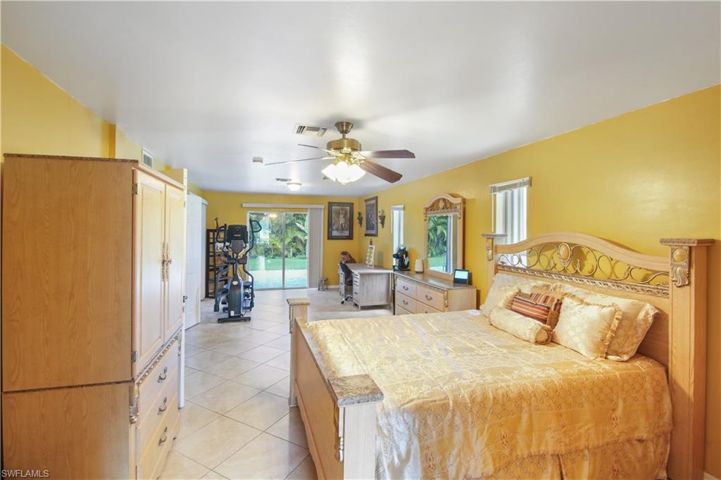 BONITA SPRINGS GOLF & COUNTRY CLUB - Residential