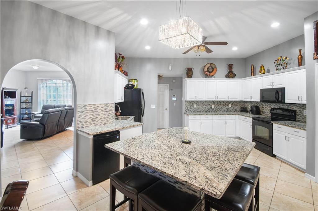 BONITA SPRINGS GOLF & COUNTRY CLUB - Residential