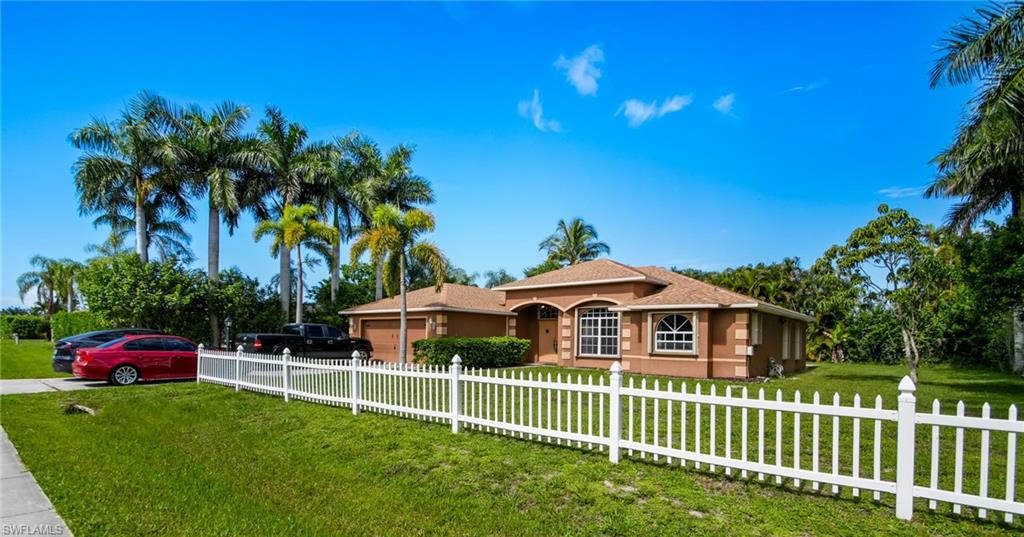 BONITA SPRINGS GOLF & COUNTRY CLUB - Residential