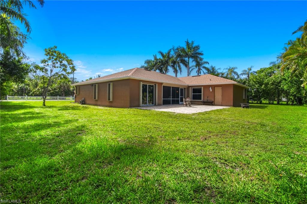 BONITA SPRINGS GOLF & COUNTRY CLUB - Residential