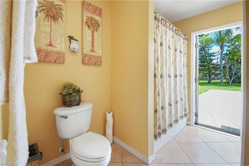 BONITA SPRINGS GOLF & COUNTRY CLUB - Residential