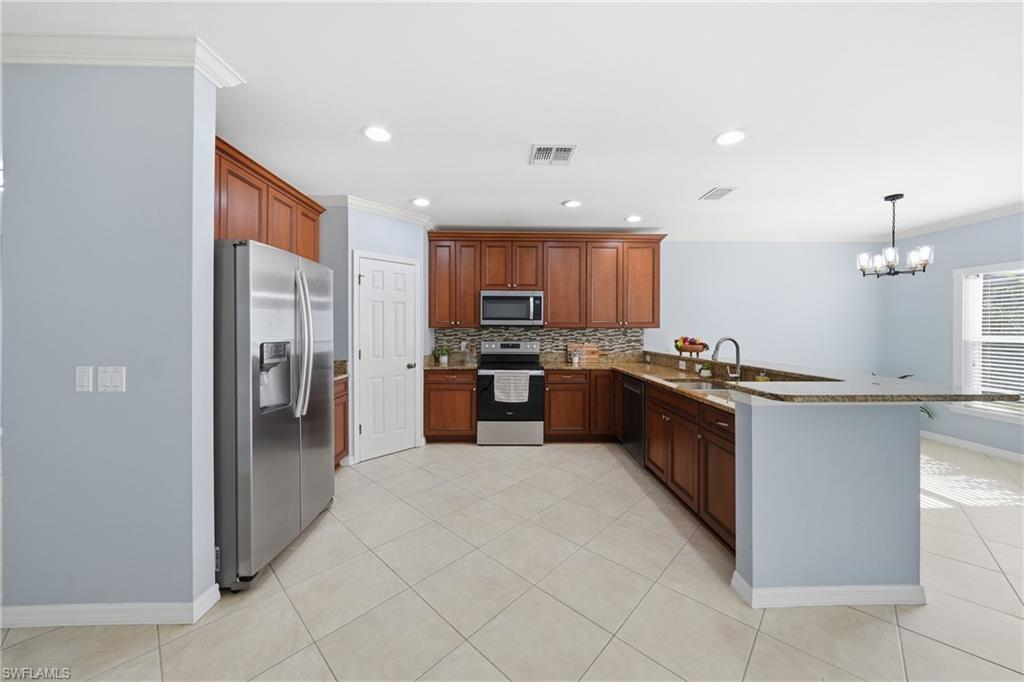 INDIGO LAKES - Residential