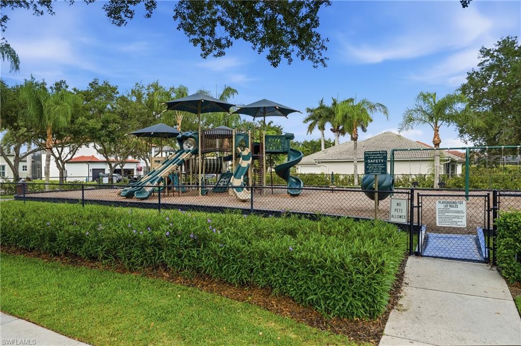 INDIGO LAKES - Residential