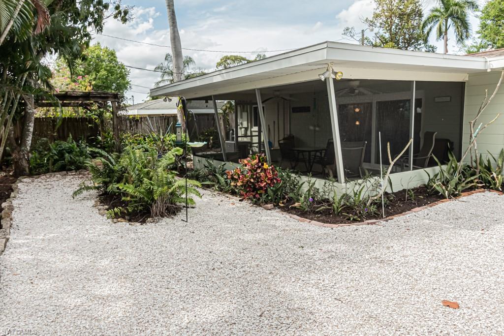 MCGREGOR GROVES - Residential