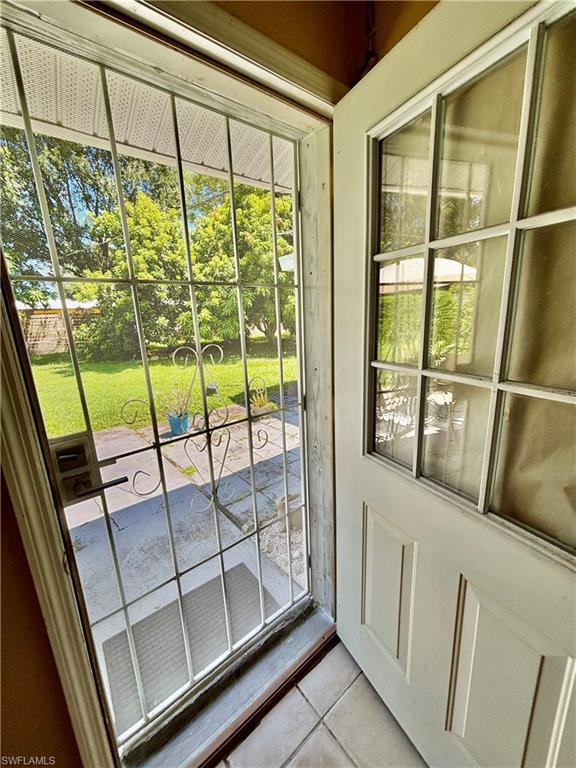 WILLOW LAKE - Residential