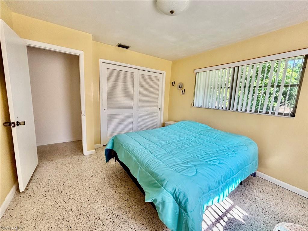 WILLOW LAKE - Residential